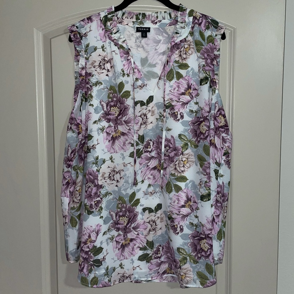 Torrid Sleeveless Top